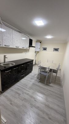 Арендага ховли берилади, нархи 500$ юнусобод (зенитда)