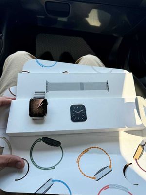 Apple watch 6/44 Milanese loop+LTE silver