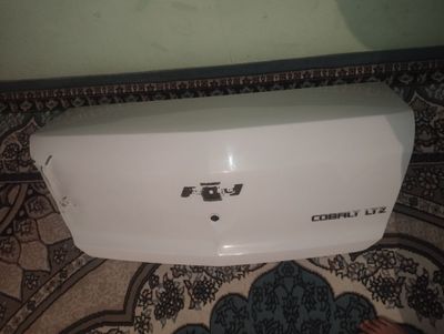 Kobalt orqa bagaj
