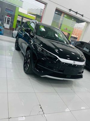 Byd Tang 7 kishilik 730 km zapas xodi