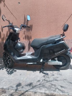 Скутер сотилади продам