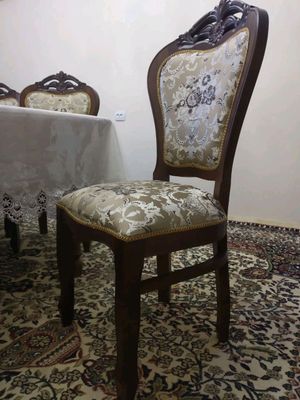 стол ва стул сотилади