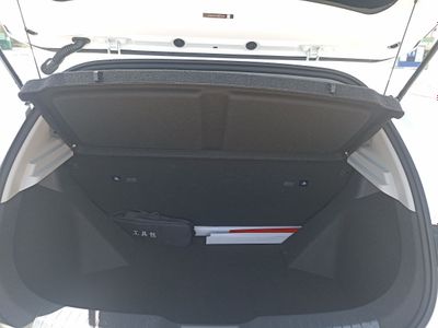 e2 BYD 2025 sotiladi