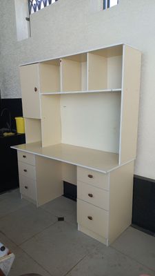Mebel kuxinniy shkaf
