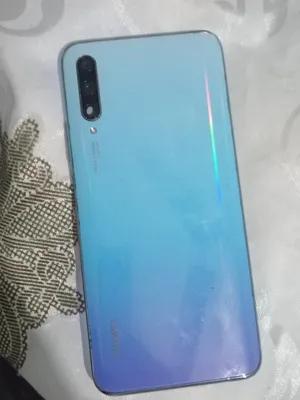 Assalomu alaykum HUVAVEI y9s sotildi narxi 800 ming