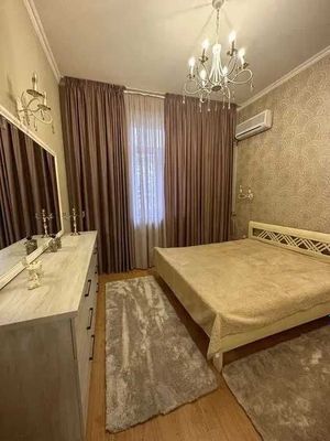 Срочна Сдаётся в аренду 2-ком квартира Новза метро ц квартл *й