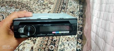 Продам магнитафон оригинал Pioneer DEH-S1150UB