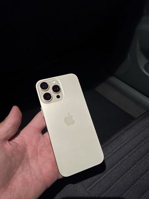 iPhone 16 Pro Max