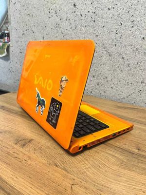 Продаю ноут бук Sony vaio
