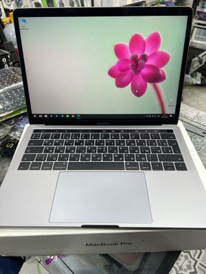 Срочно продается Macbook Pro 13