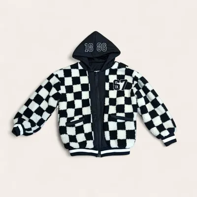 АРЗОН НАРХДА Куртка для девочки продаётся