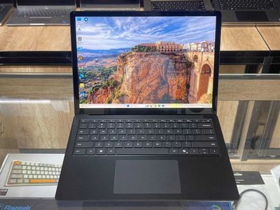 Microsoft Surface laptop 6 Ultra 5-135H ram16 ssd 256 сенсорный