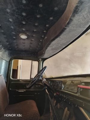 Zil 130 hamma kafolati bor