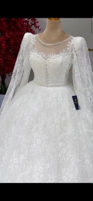 Kelin koʻylak.Holati Ideal 1 marta kiyilgan.250$