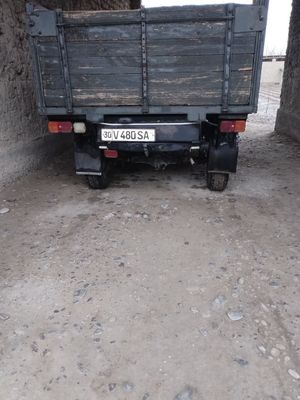Uaz sotiladi xolati yaxshi
