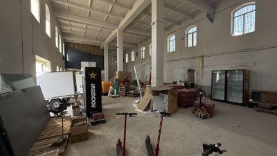 Сдаётся склад в аренду братские могилы