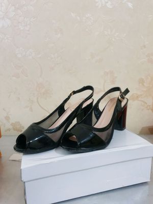 Narxi: 100.000