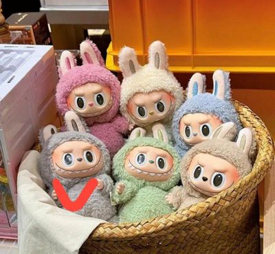 Лабубу маленький монстр