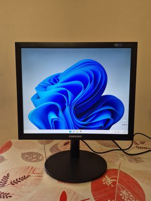 Монитор Samsung SyncMaster B1940