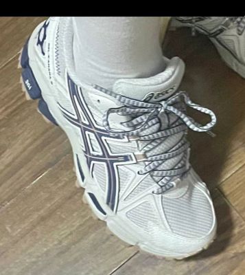 Asics кроссовки качественные