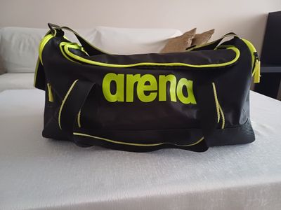 Спортивная сумка от arena