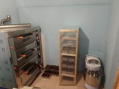 Vegevr pech, 20 kg 60 litrlik mishalka va buxonka non qoliplari