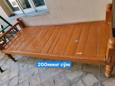 Тапчан (кравать)