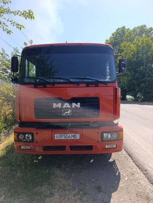 MAN evakuatr 2004 yil kran manipulyartr xujati ham bor