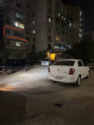 дом 4 хона сотилади