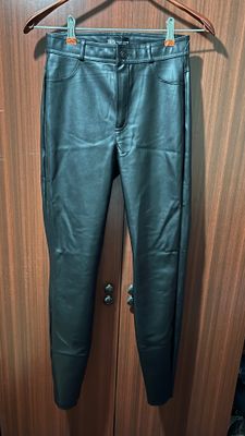 Zara новые Кожаные лосины