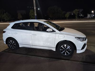 BYD E 2 Luxury продаётся 2024