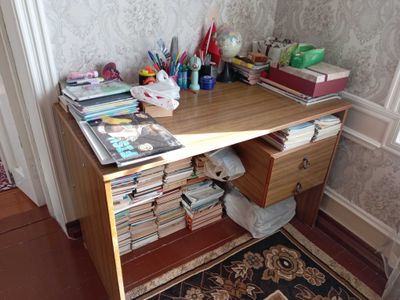 Письменный стол для учеников