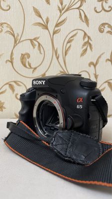 Sony SLT-65V