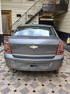 Sotiladi Cobalt 2013 yil 4 pozitsiya Metan gaz