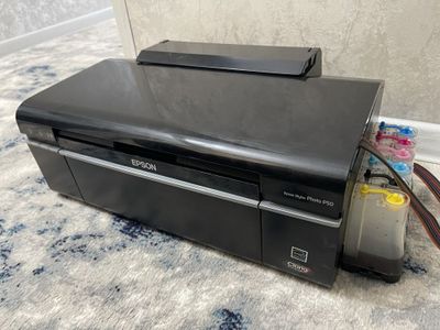 Продам цветной принтер Epson P50