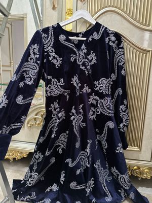 Ayollar kiyimi (kelincha kiyim)