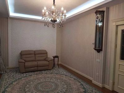 ТаунХаус продается Мирзо Улугбек соток 1,2 Махалля Олтин Тепа