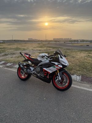 Aprilia RS660 Extrema