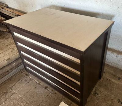 Продам школьные парты