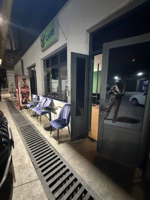 Kafe bufet mini market kofe