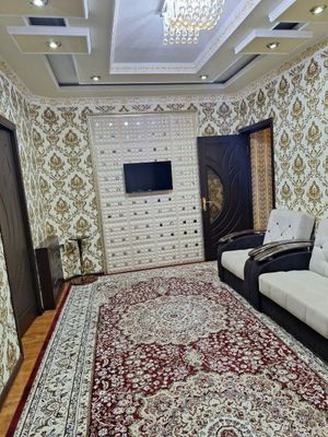 Shayhontoxur tumani tinchlik bekati yaqinida kvartiyaga beriladi