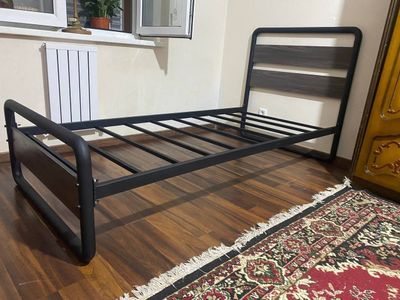 односпальная кровать: Кровать Лофт