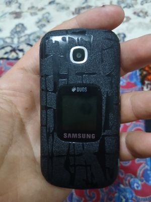 Samsung gusto 3 sotiladi