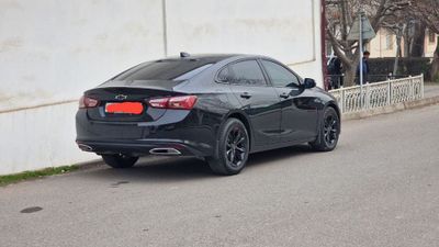 Chevrolet Malibu XL