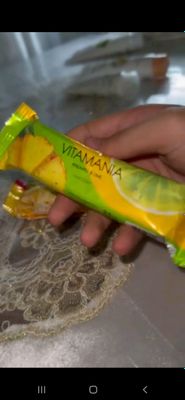 собун ичида иккта булади юзни окартириб тозалайди