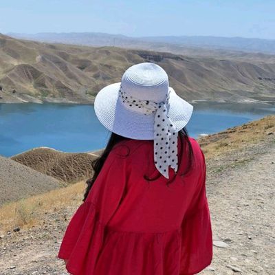 Айоллар бош кийими шляпа ок рангда янги