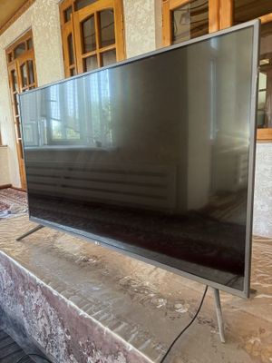 LG televizor 43 duyumli