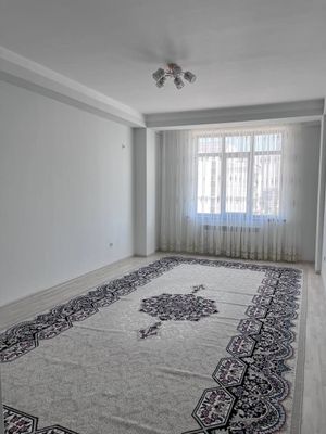 Сдаётся Яккасарай район улица кушбеги 2/11/12эт.навастпойка.500у.е.