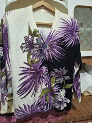 Женская нарядная кофта с вышивкой.раз.50.пр.Турция.Б/У.