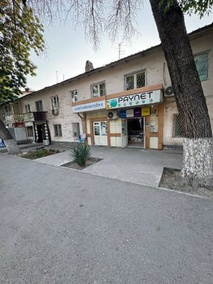 Arenda joy aksesuar oziq ovqat oq tepa shayxontoxur yol yuzida